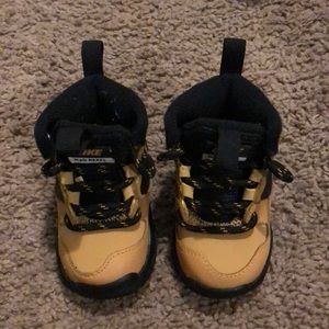 Toddlers Nike Boots brand new